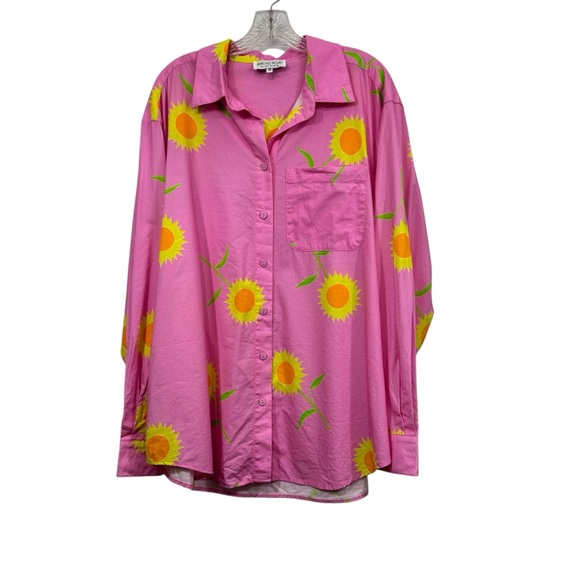 Jericho Road Tops - Jericho Road Clothing Sunny Days Oversized Shirt Button Up Pink Floral Size 18